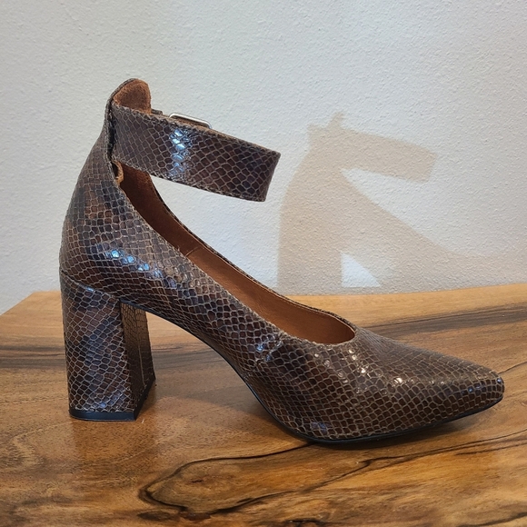 Shoe the Bear Snakeskin Ankle Strap Heels - Picture 7 of 13